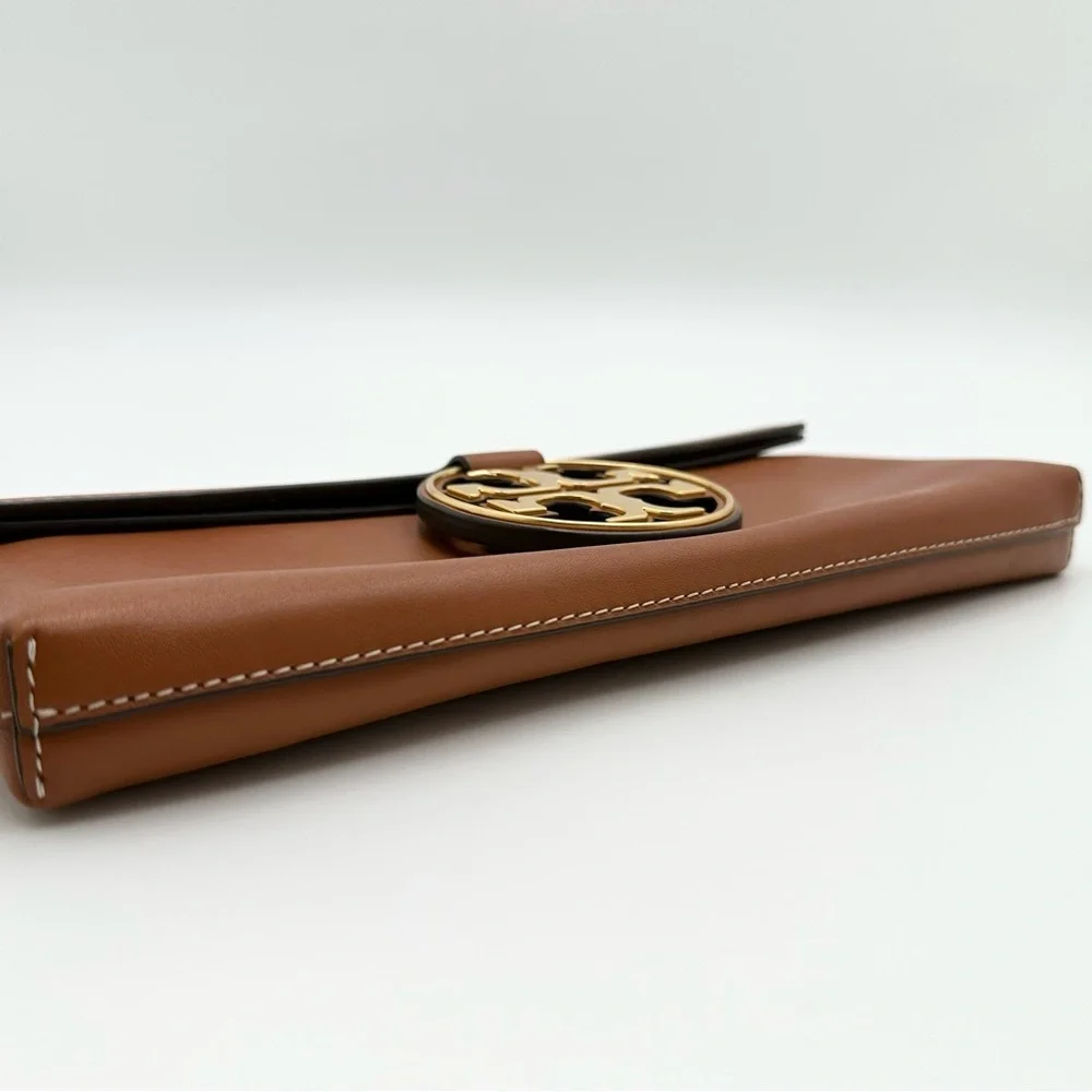 Tory Burch Women's Miller Metal Clutch in Aged Camello